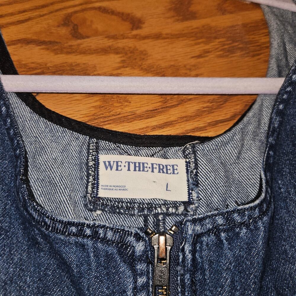 We The Free Front Zip Denim jumpsuit Size Large - Picture 3 of 6